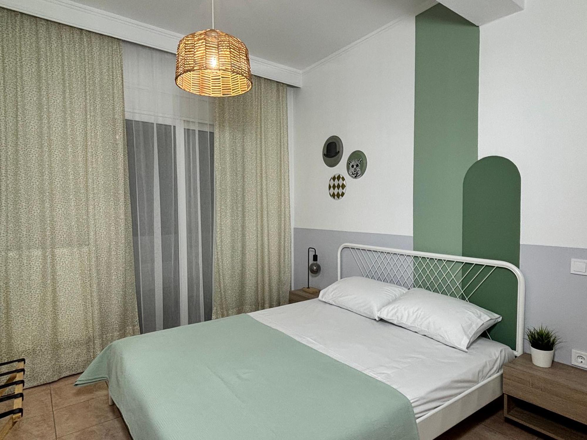 Peachy & Cozy Apartment เซเรส ภายนอก รูปภาพ