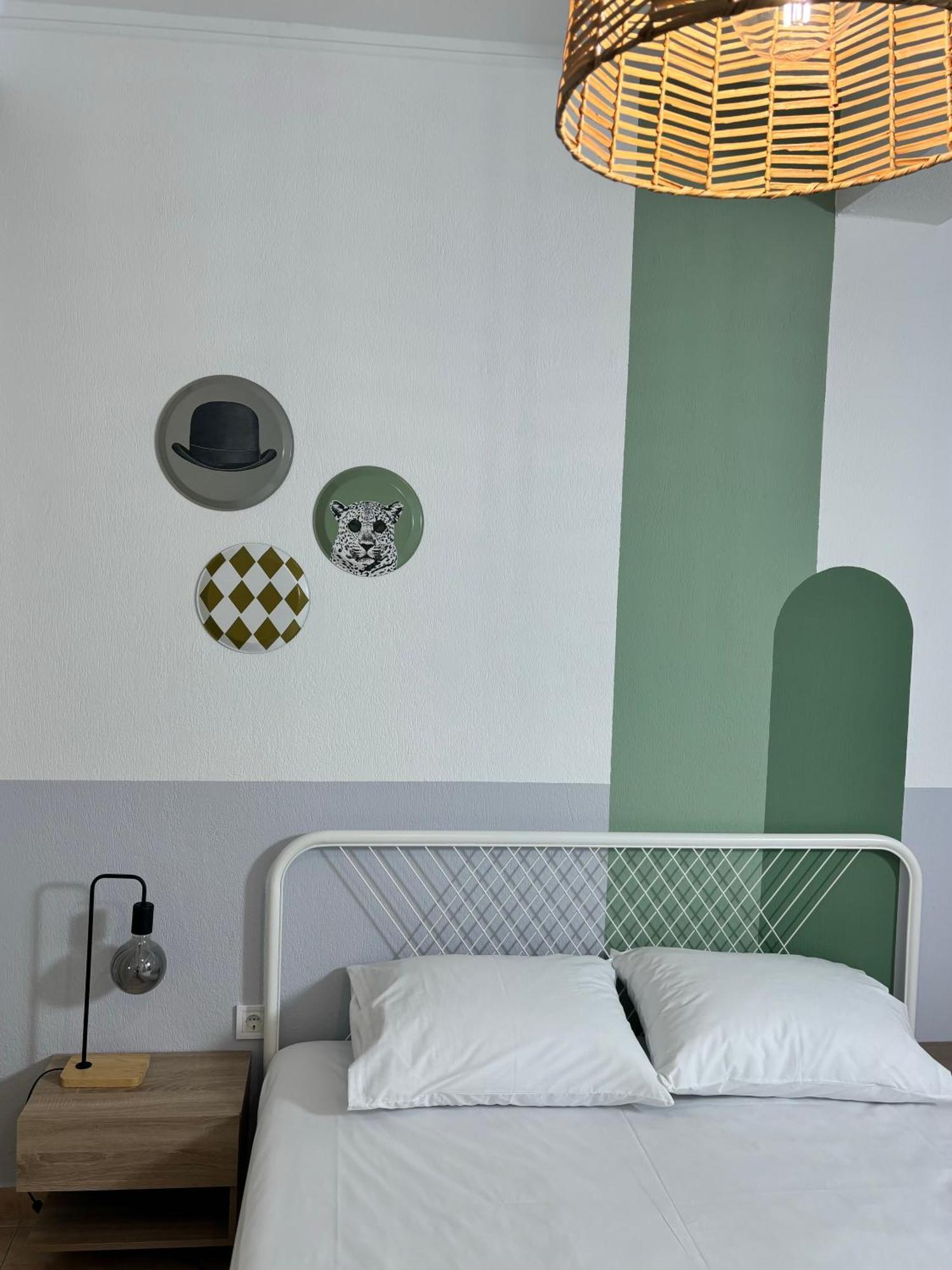 Peachy & Cozy Apartment เซเรส ภายนอก รูปภาพ