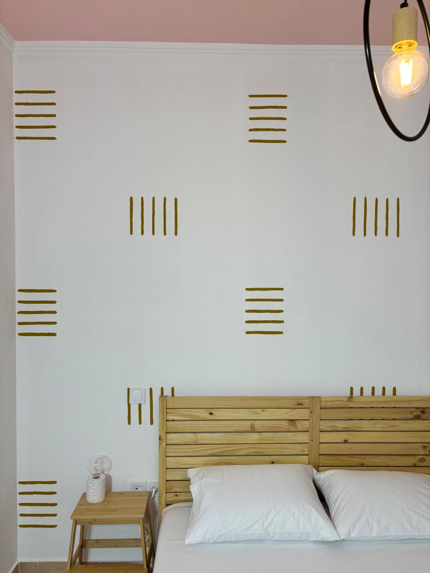 Peachy & Cozy Apartment เซเรส ภายนอก รูปภาพ